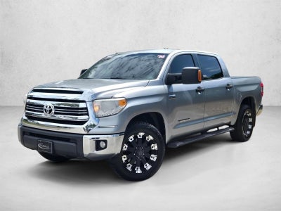 2016 Toyota Tundra 2WD Truck 2WD CrewMax Short Bed 5.7L FFV SR5 (SE)
