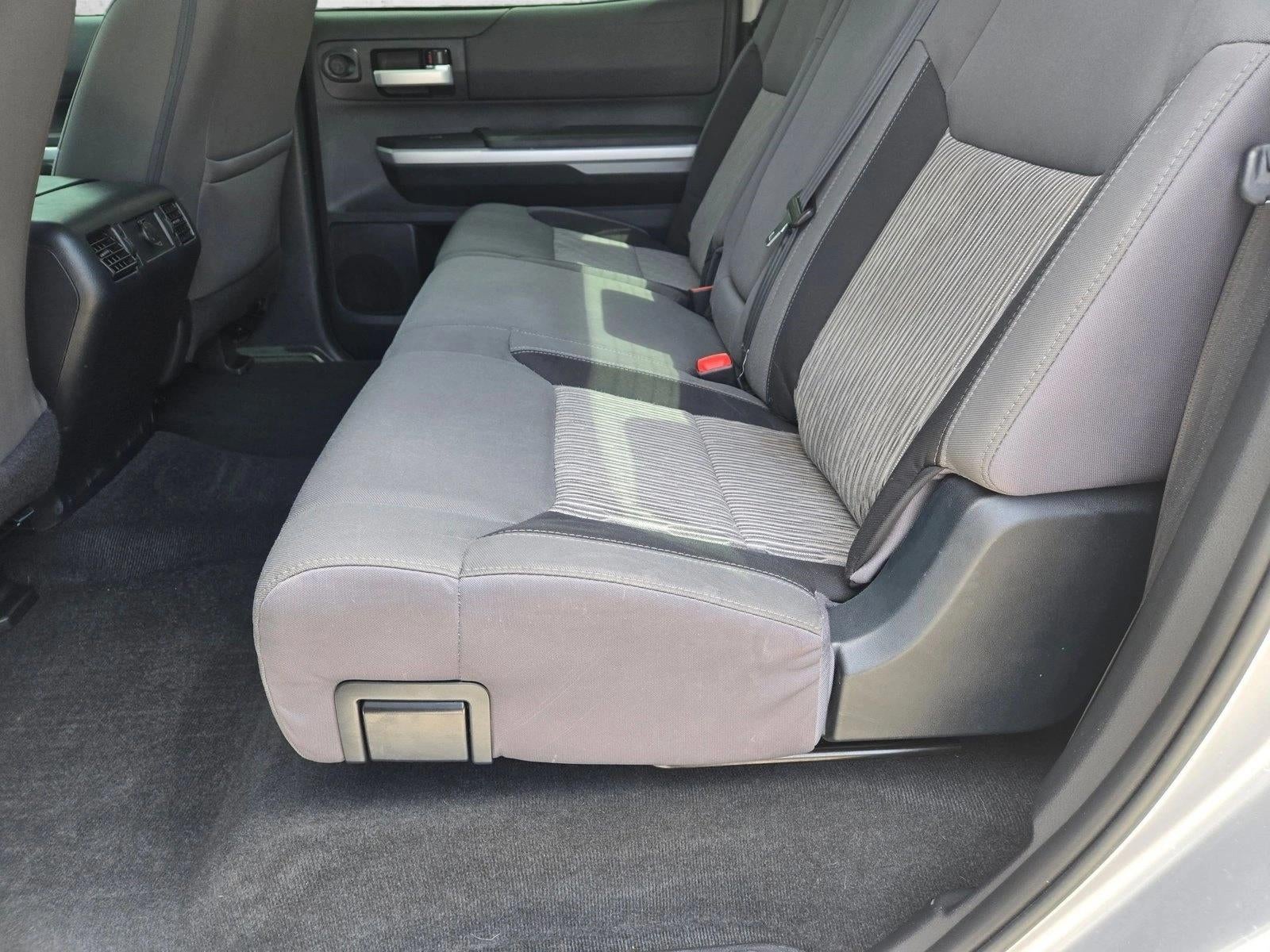 2016 Toyota Tundra 2WD Truck 2WD CrewMax Short Bed 5.7L FFV SR5 (SE)