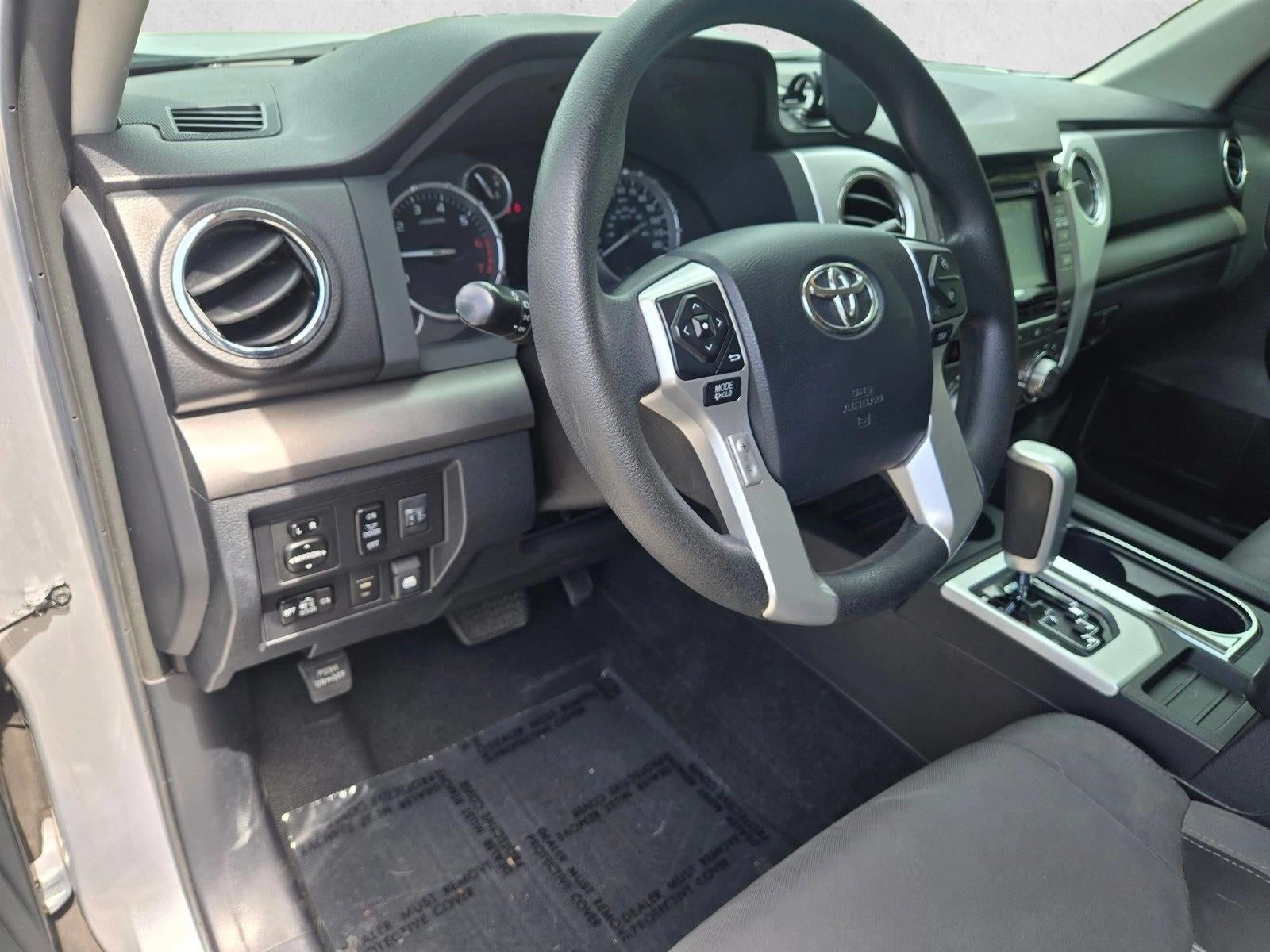 2016 Toyota Tundra 2WD Truck 2WD CrewMax Short Bed 5.7L FFV SR5 (SE)