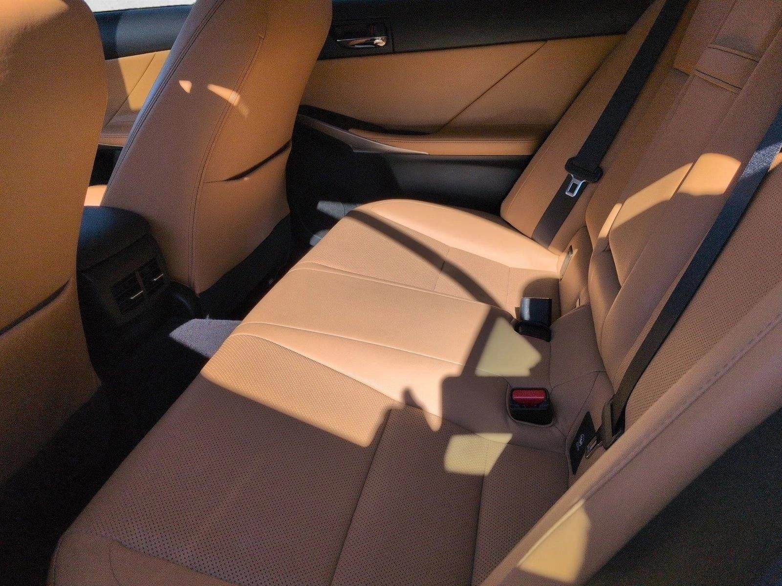 2014 Lexus IS 250 4dr Sport Sdn Auto RWD