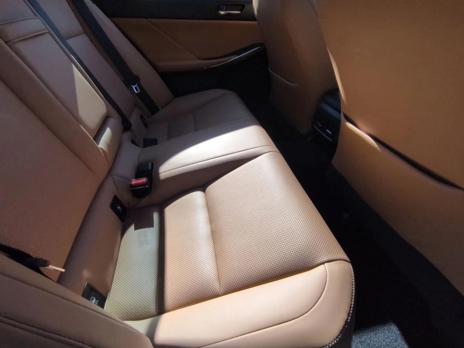 2014 Lexus IS 250 4dr Sport Sdn Auto RWD