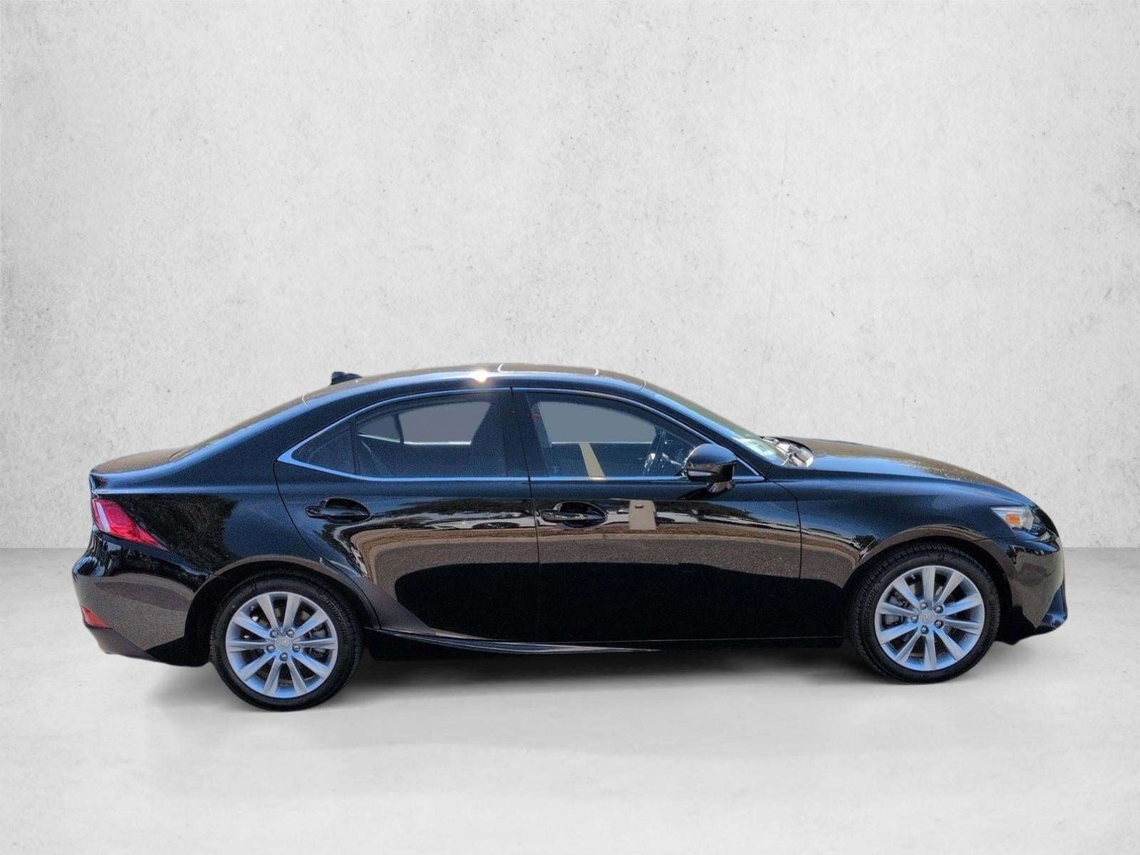 2014 Lexus IS 250 4dr Sport Sdn Auto RWD