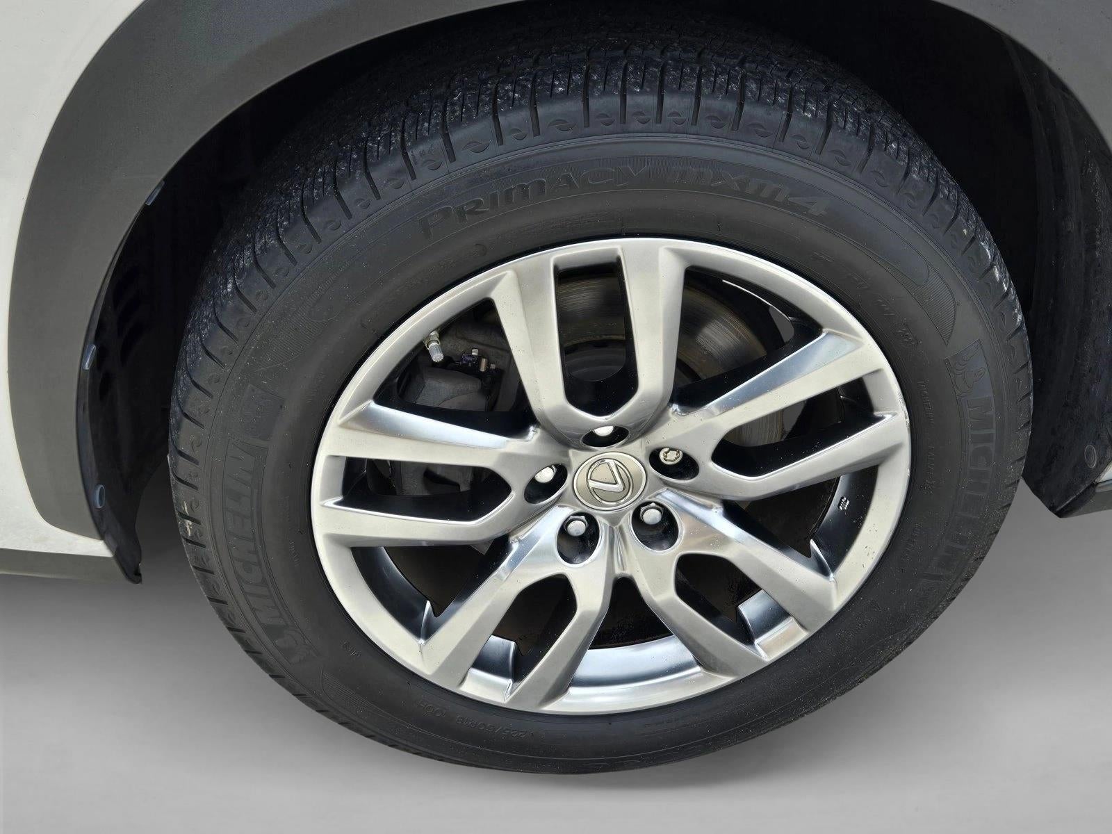 2016 Lexus NX Turbo FWD 4dr