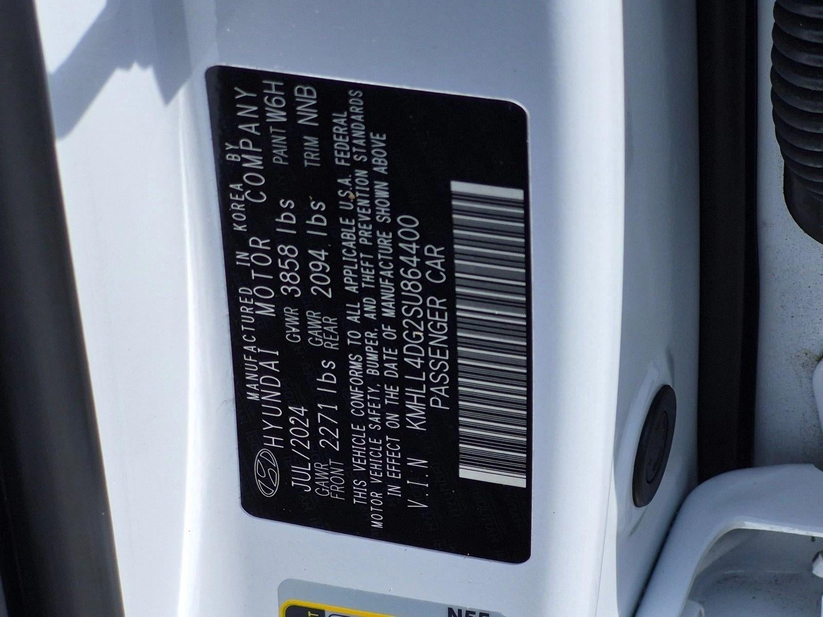 2025 Hyundai ELANTRA SE IVT