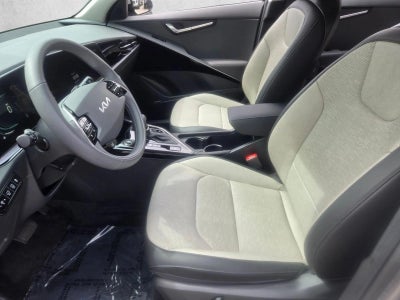 2025 Kia Niro SX FWD