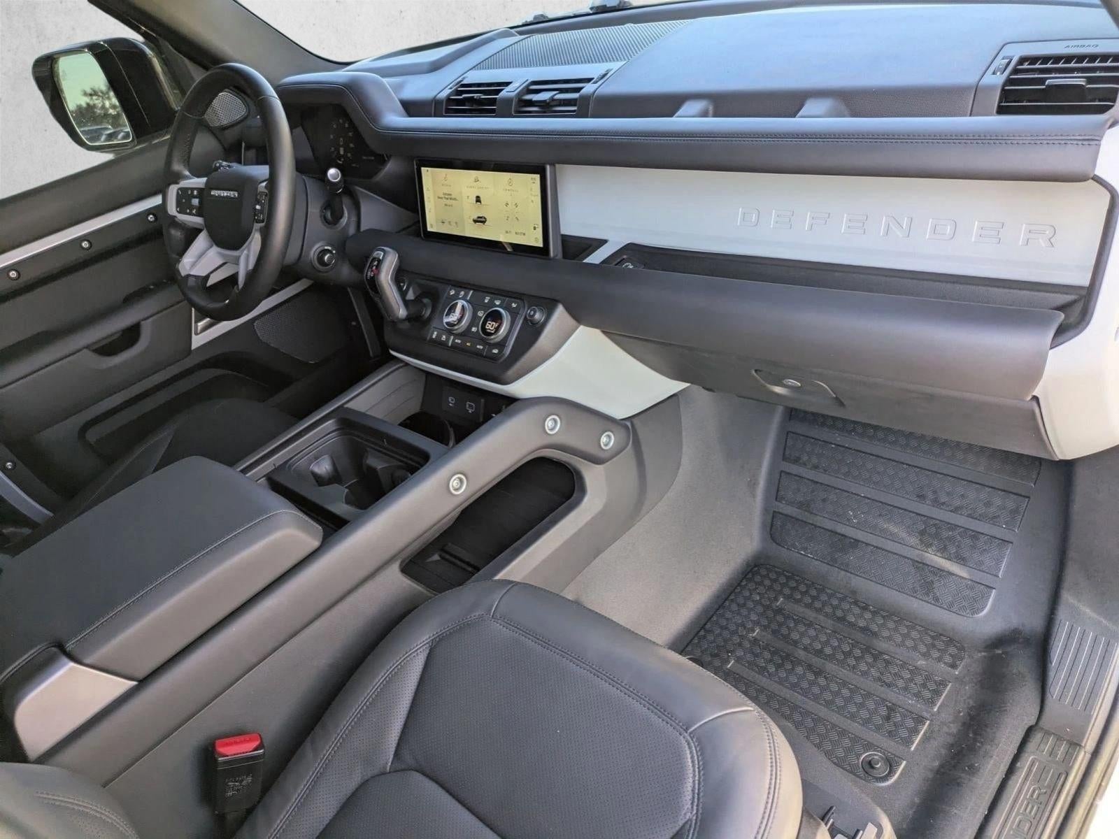 2024 Land Rover Defender 110 P400 S