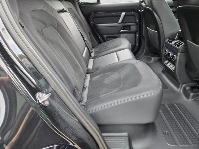 2022 Land Rover Defender 110 V8 AWD