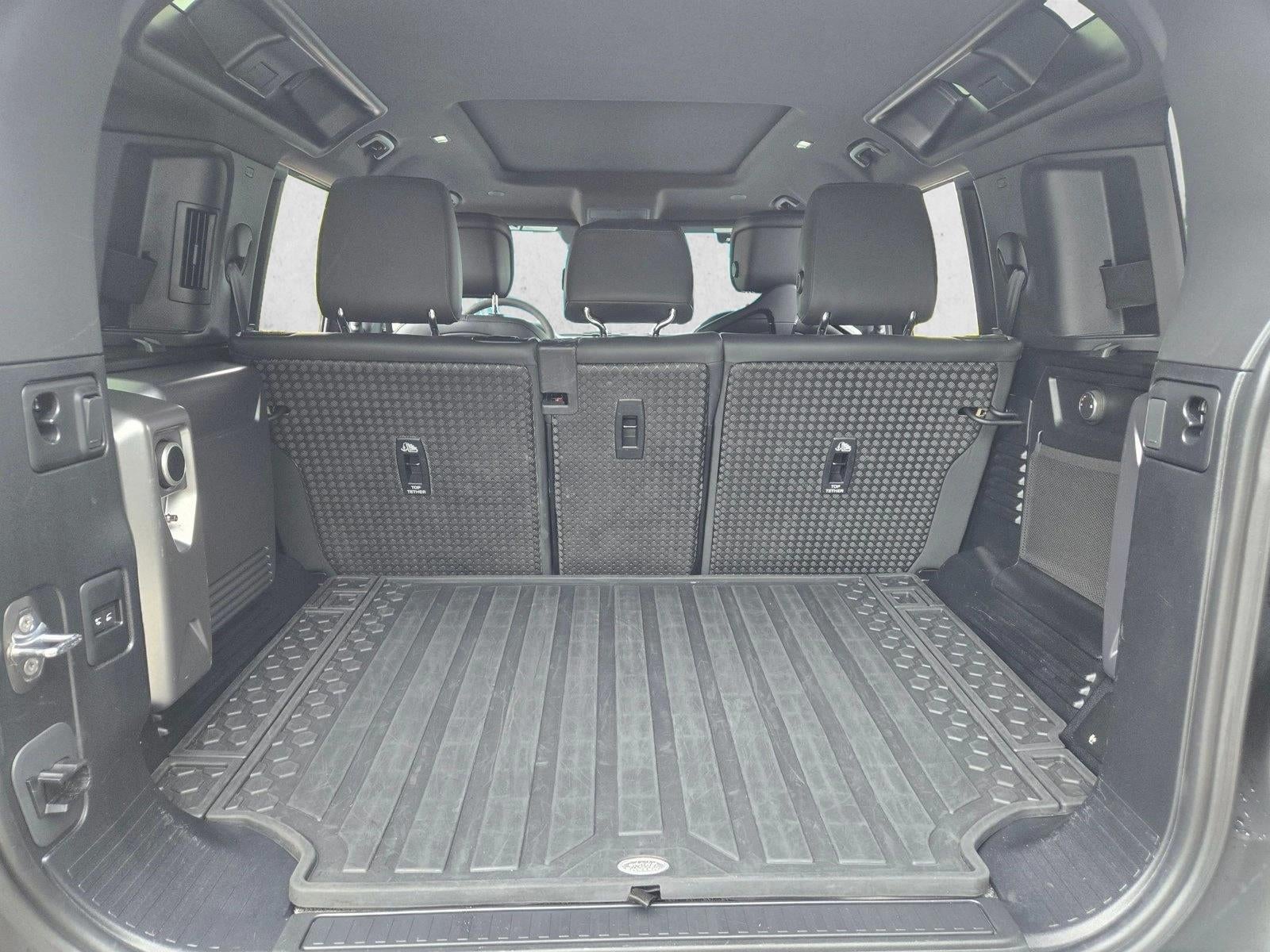 2022 Land Rover Defender 110 V8 AWD