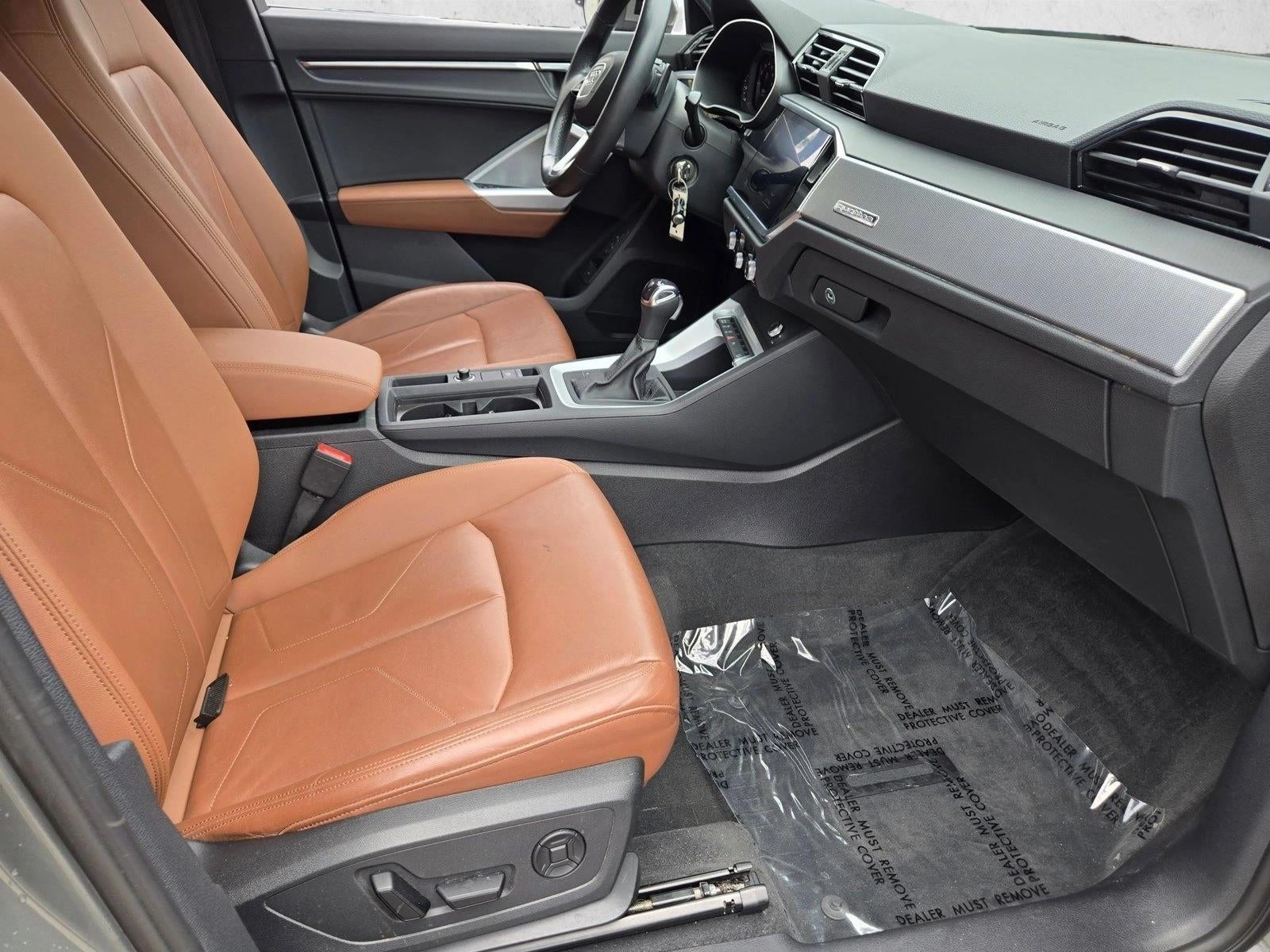 2022 Audi Q3 S line Premium 45 TFSI quattro