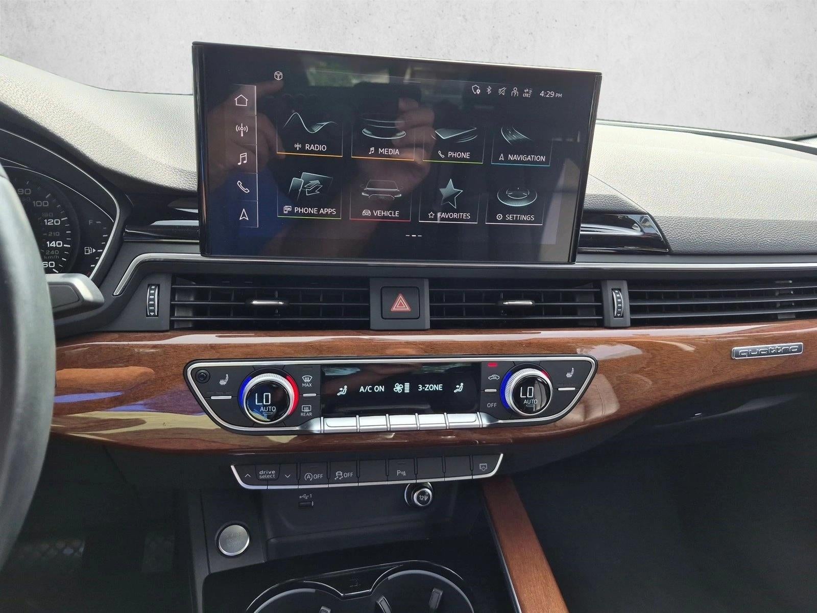2022 Audi A4 Sedan Premium 40 TFSI quattro