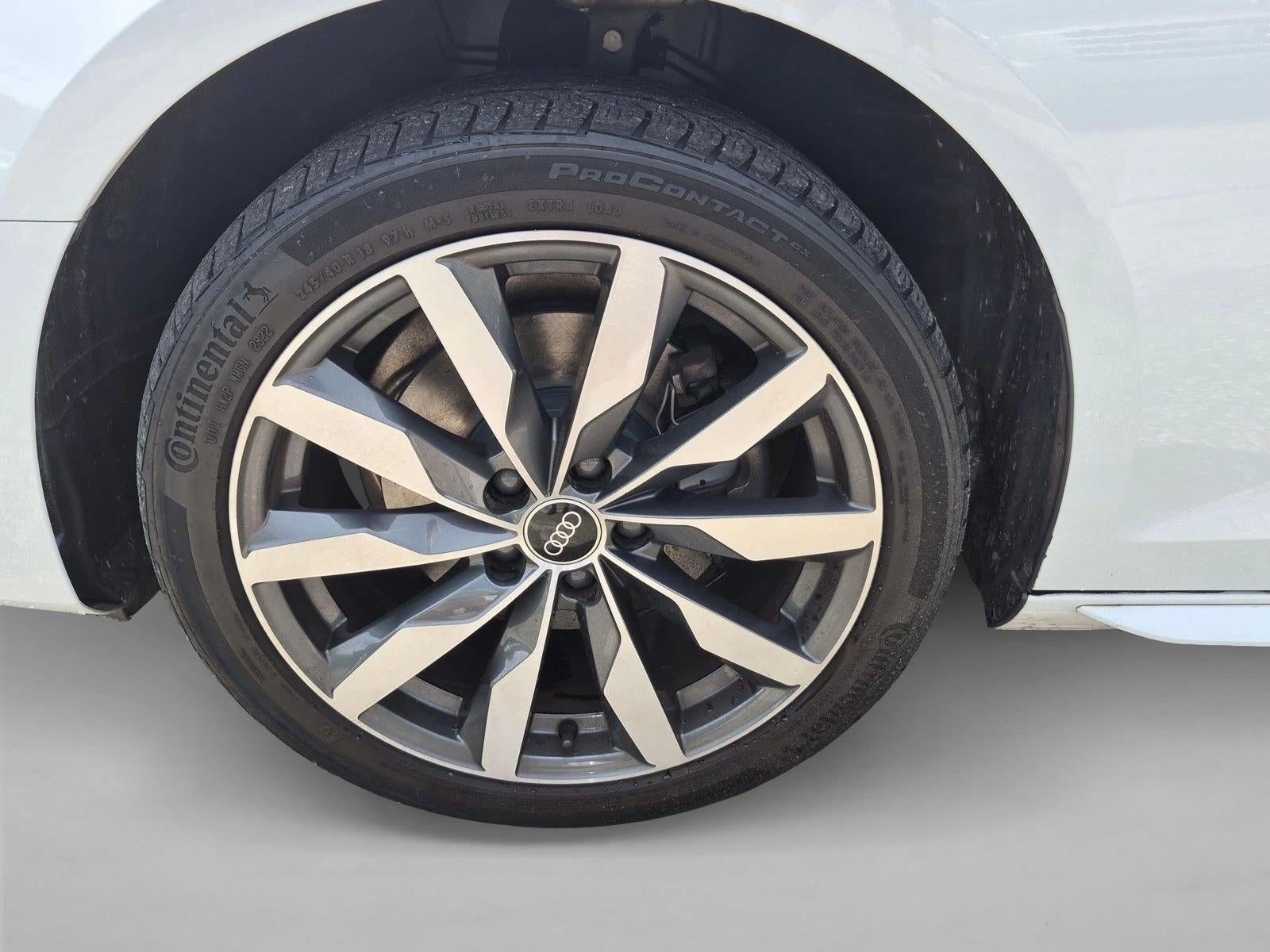2022 Audi A4 Sedan Premium 40 TFSI quattro
