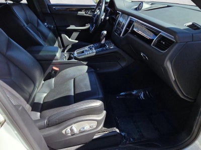 2018 Porsche Macan AWD