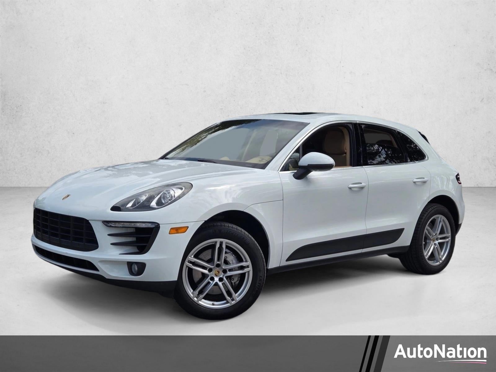 2015 Porsche Macan AWD 4dr S