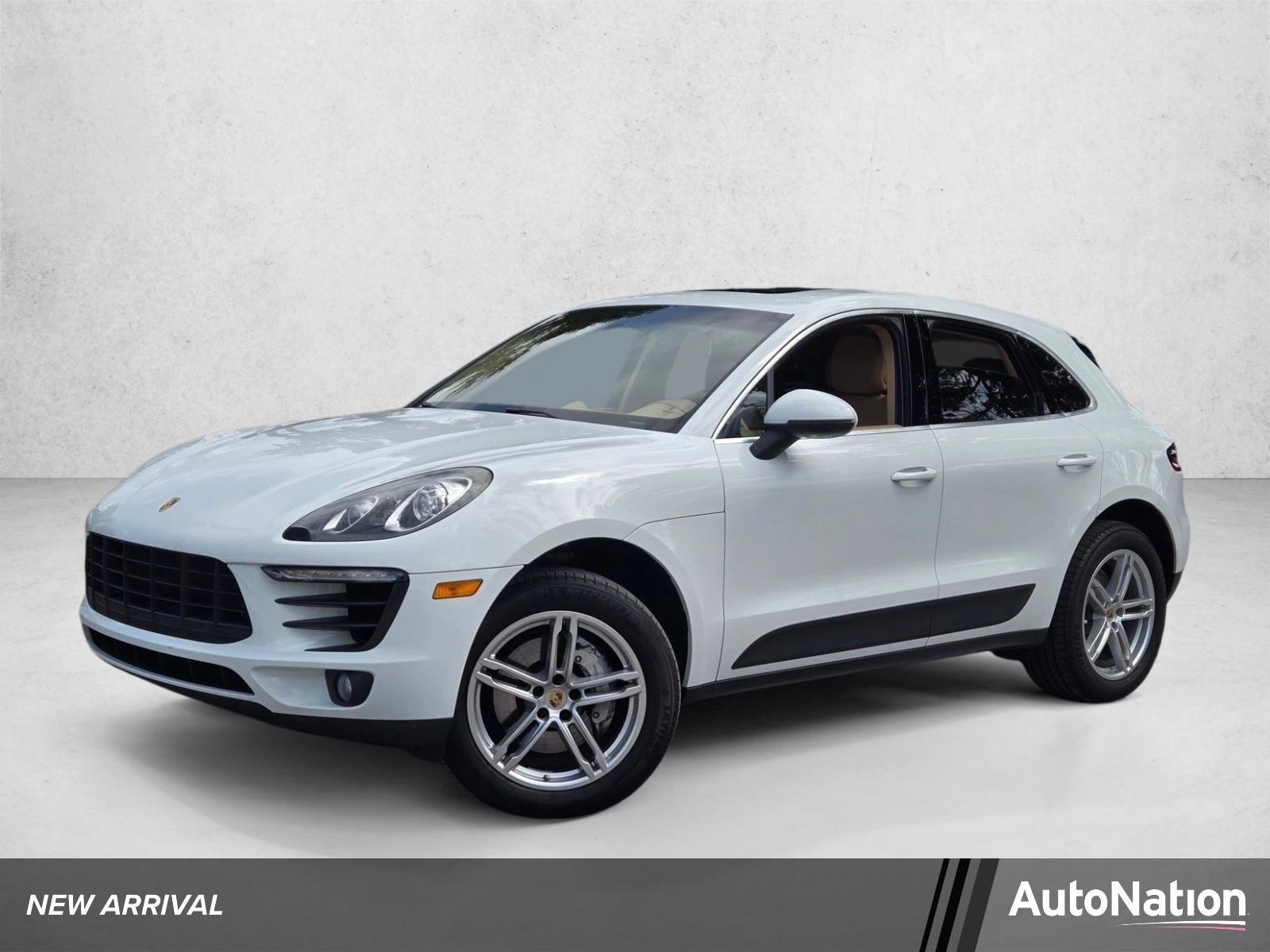 2015 Porsche Macan AWD 4dr S