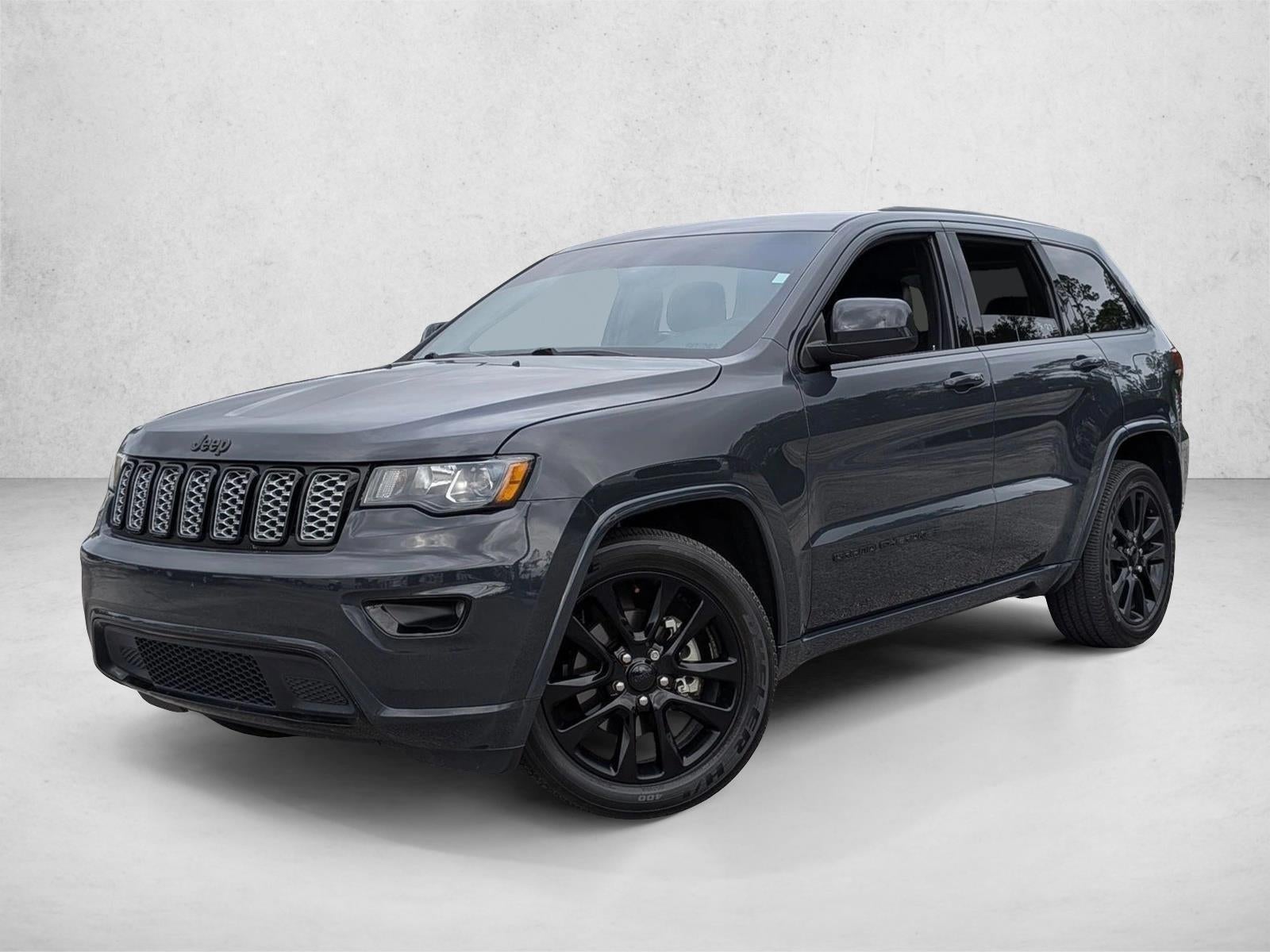 2018 Jeep Grand Cherokee Altitude 4x2 *Ltd Avail*