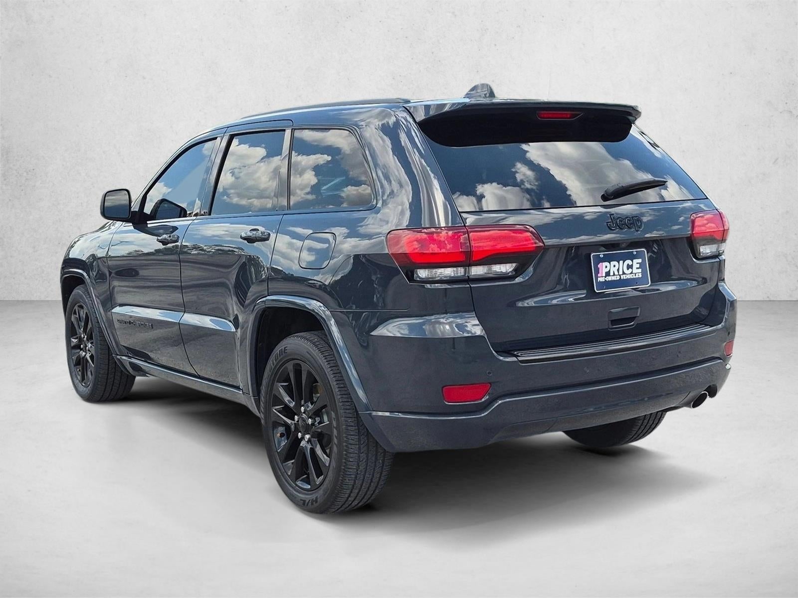 2018 Jeep Grand Cherokee Altitude 4x2 *Ltd Avail*