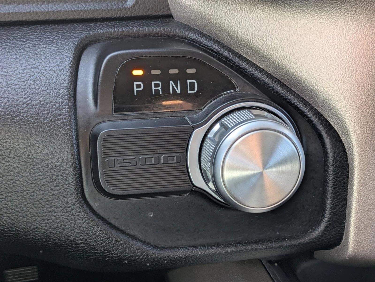 2020 RAM 1500 Laramie 4x2 Quad Cab 6'4" Box