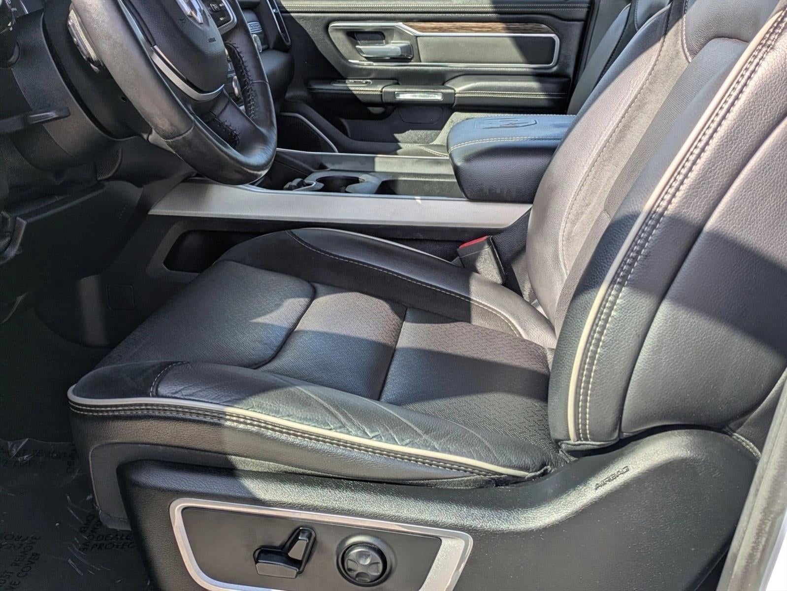 2020 RAM 1500 Laramie 4x2 Quad Cab 6'4" Box