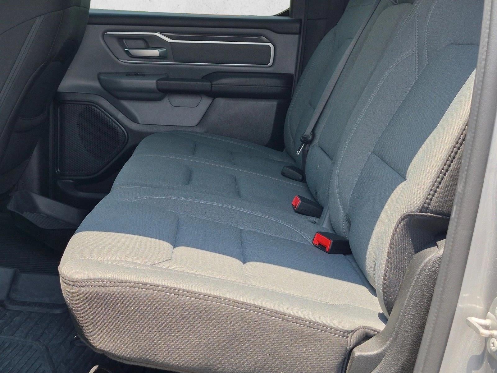 2021 RAM 1500 Big Horn 4x4 Crew Cab 5'7" Box