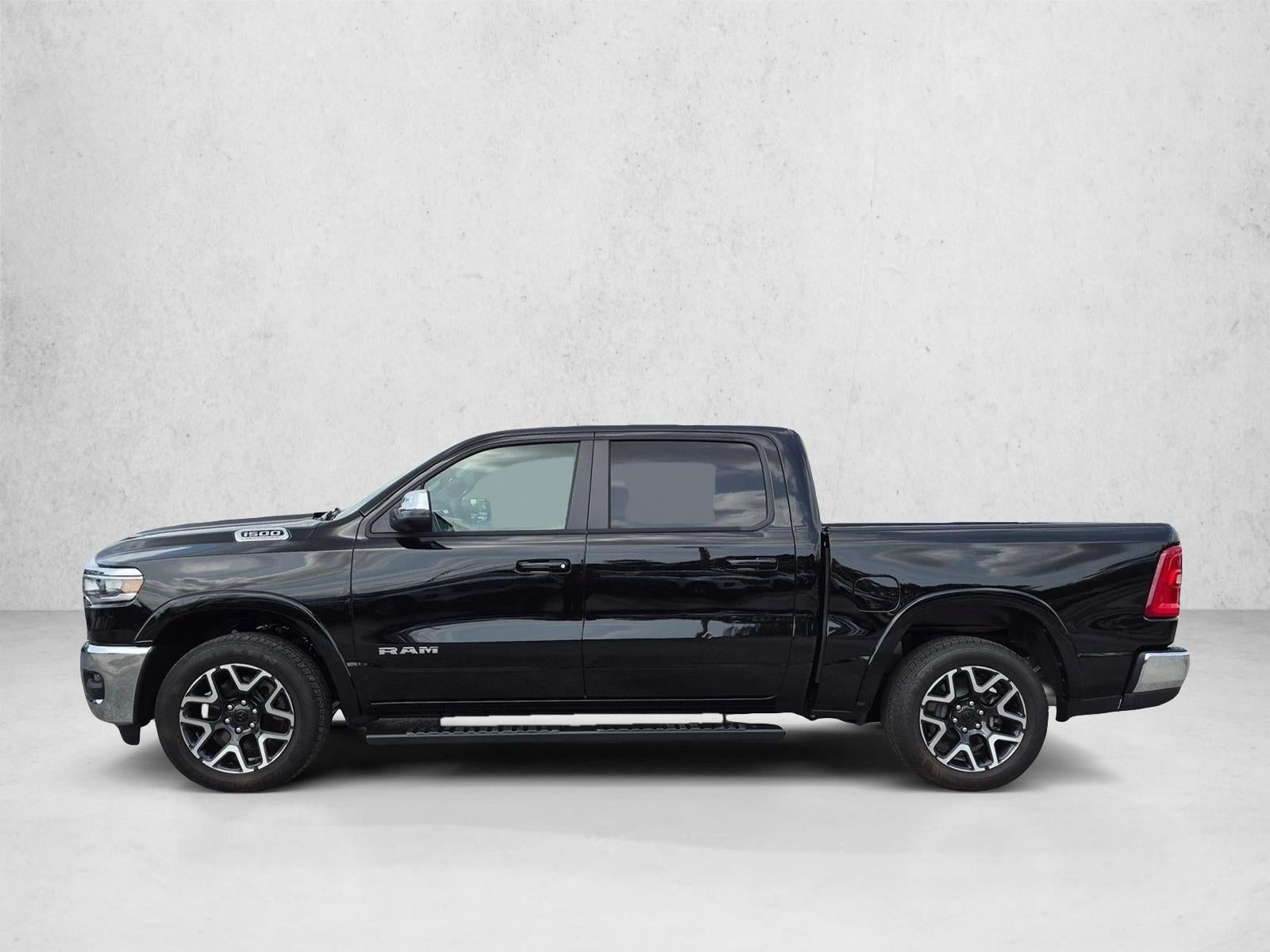 2026 RAM 1500 Laramie 4x4 Crew Cab 5'7" Box
