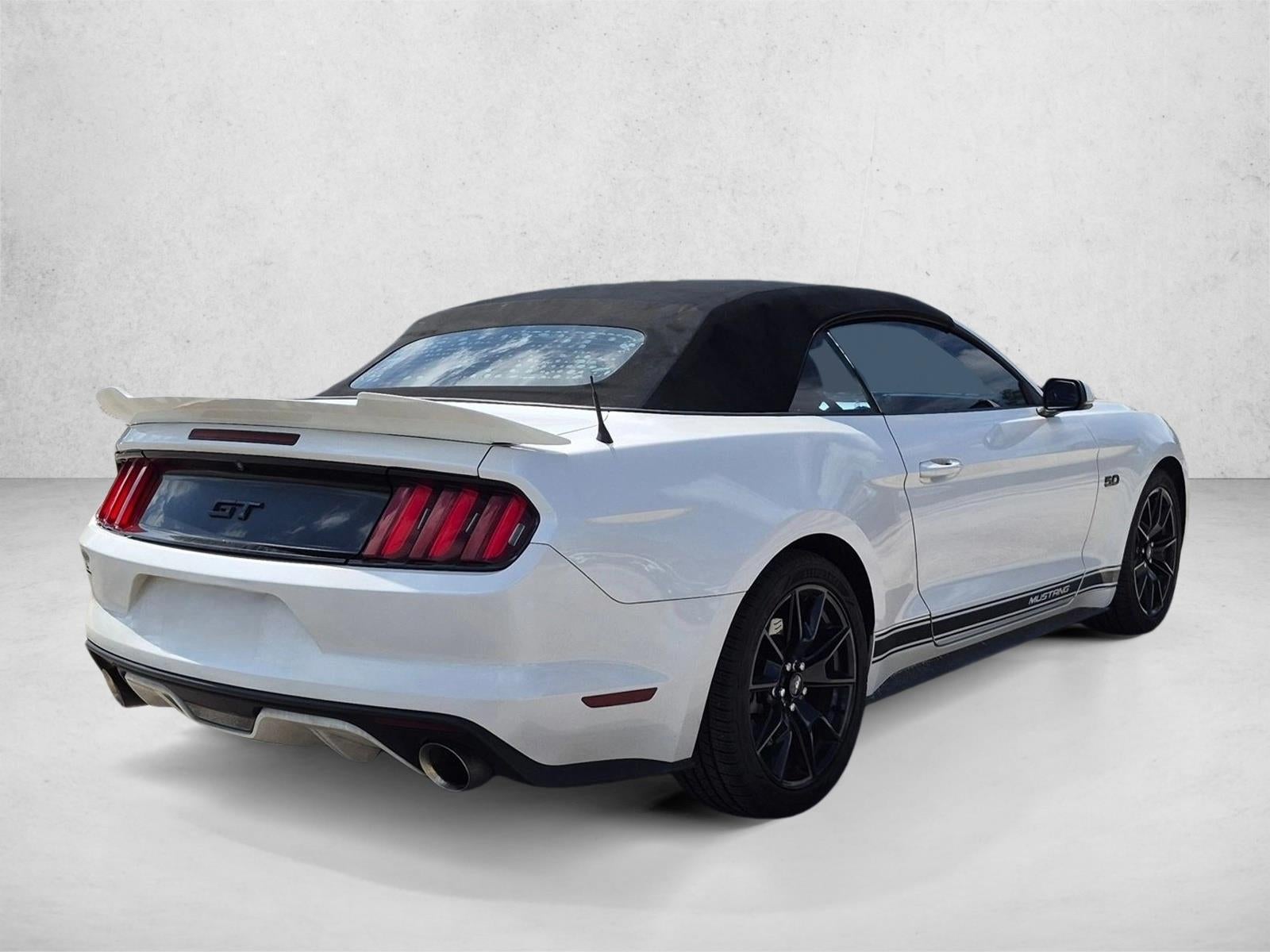 2017 Ford Mustang GT Premium Convertible