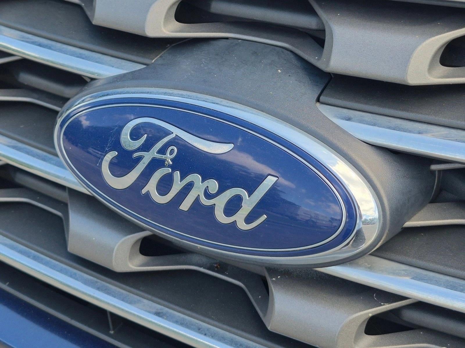 2017 Ford Explorer Base FWD