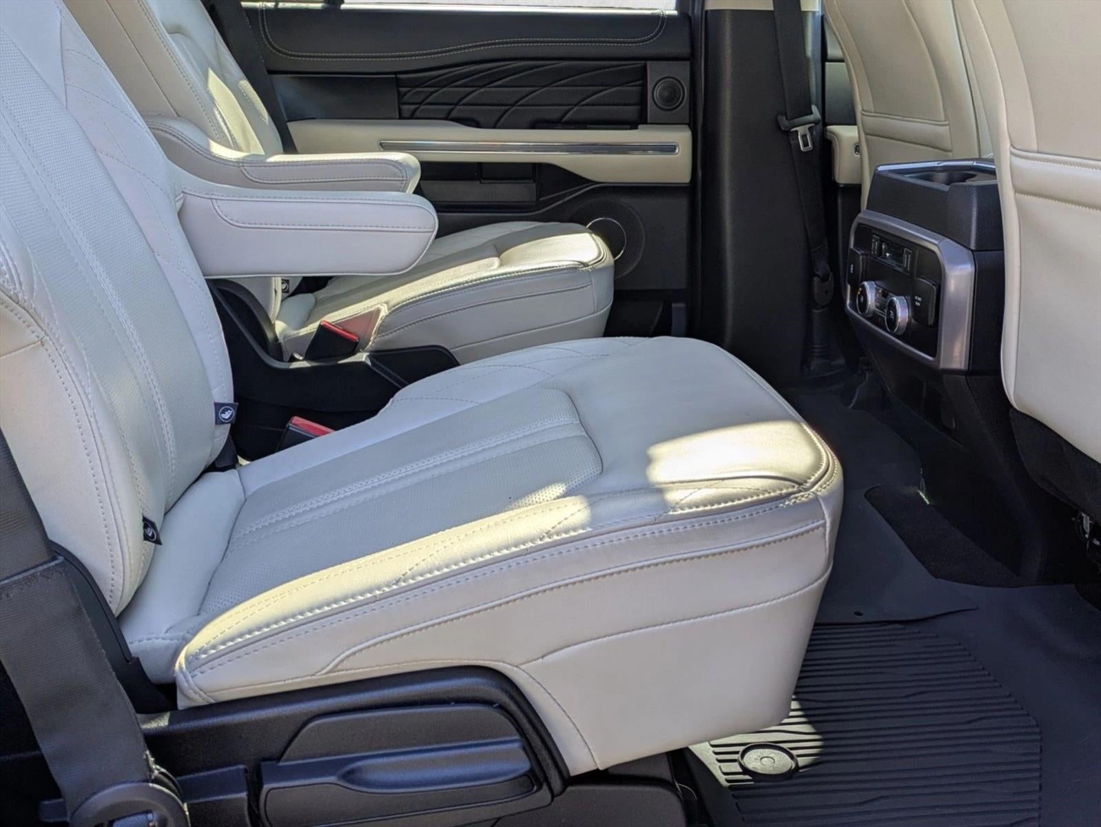 2020 Ford Expedition Platinum 4x2