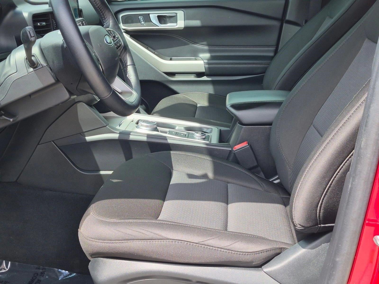 2022 Ford Explorer XLT 4WD