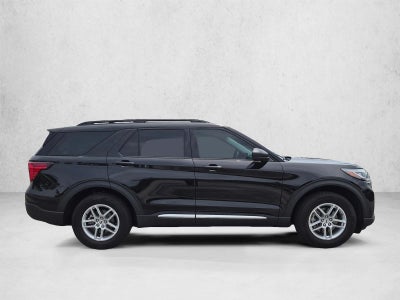 2025 Ford Explorer Active RWD