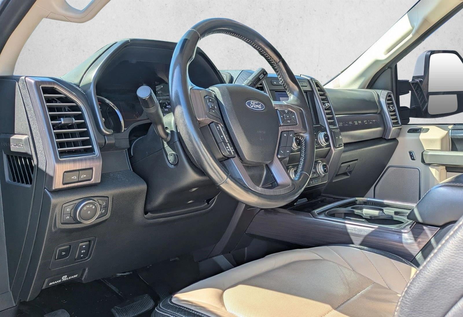 2020 Ford Super Duty F-450 DRW Limited 4WD Crew Cab 8' Box