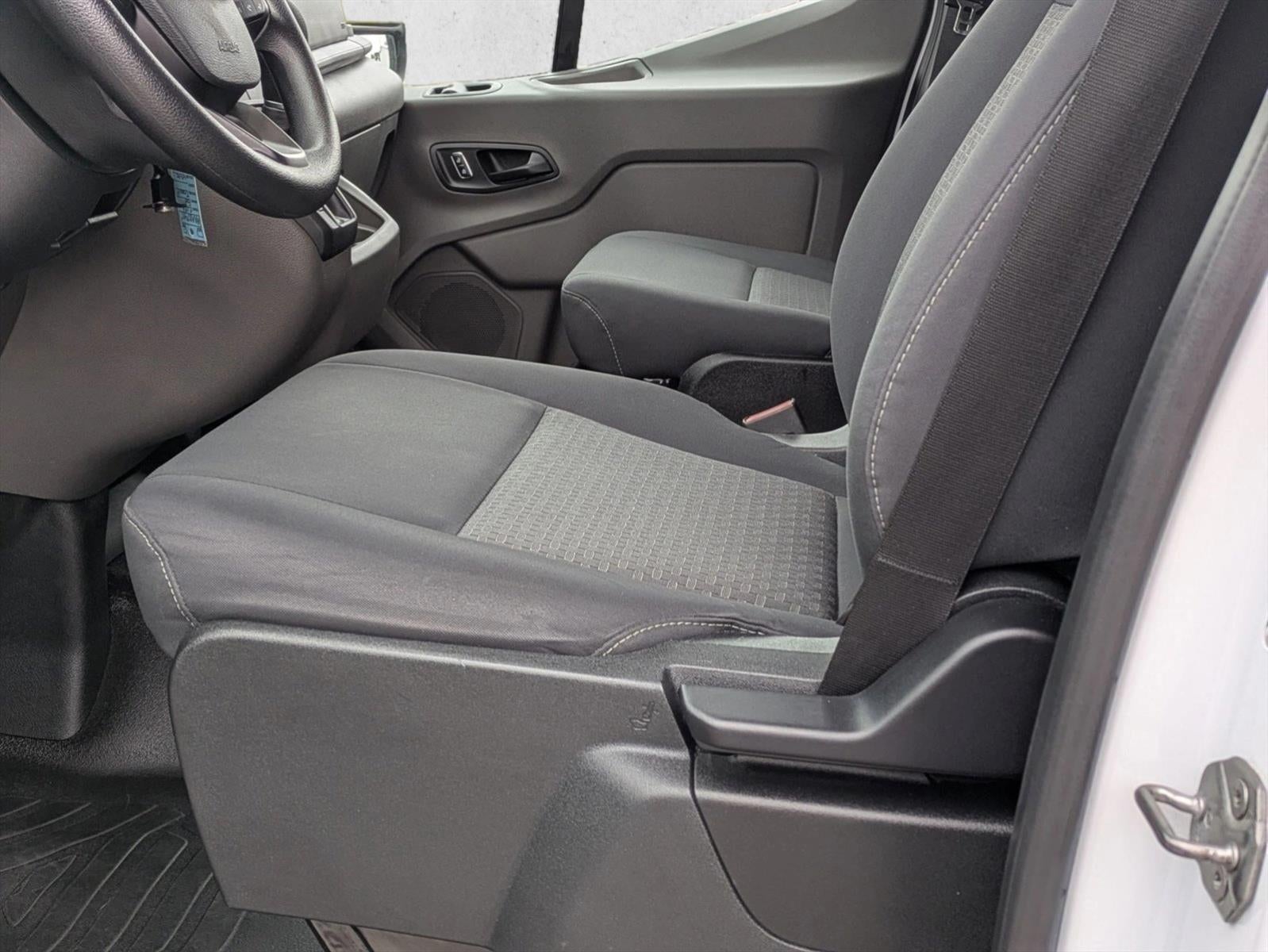 2024 Ford Transit Cargo Van T-250 130" Low Rf 9070 GVWR RWD