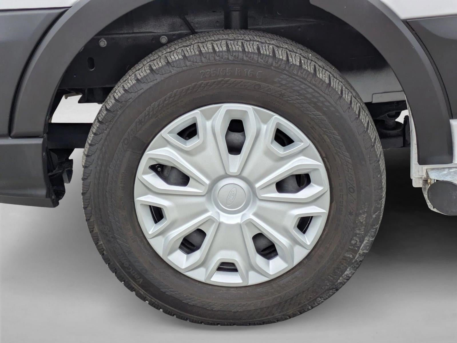 2024 Ford Transit Cargo Van T-250 130" Low Rf 9070 GVWR RWD