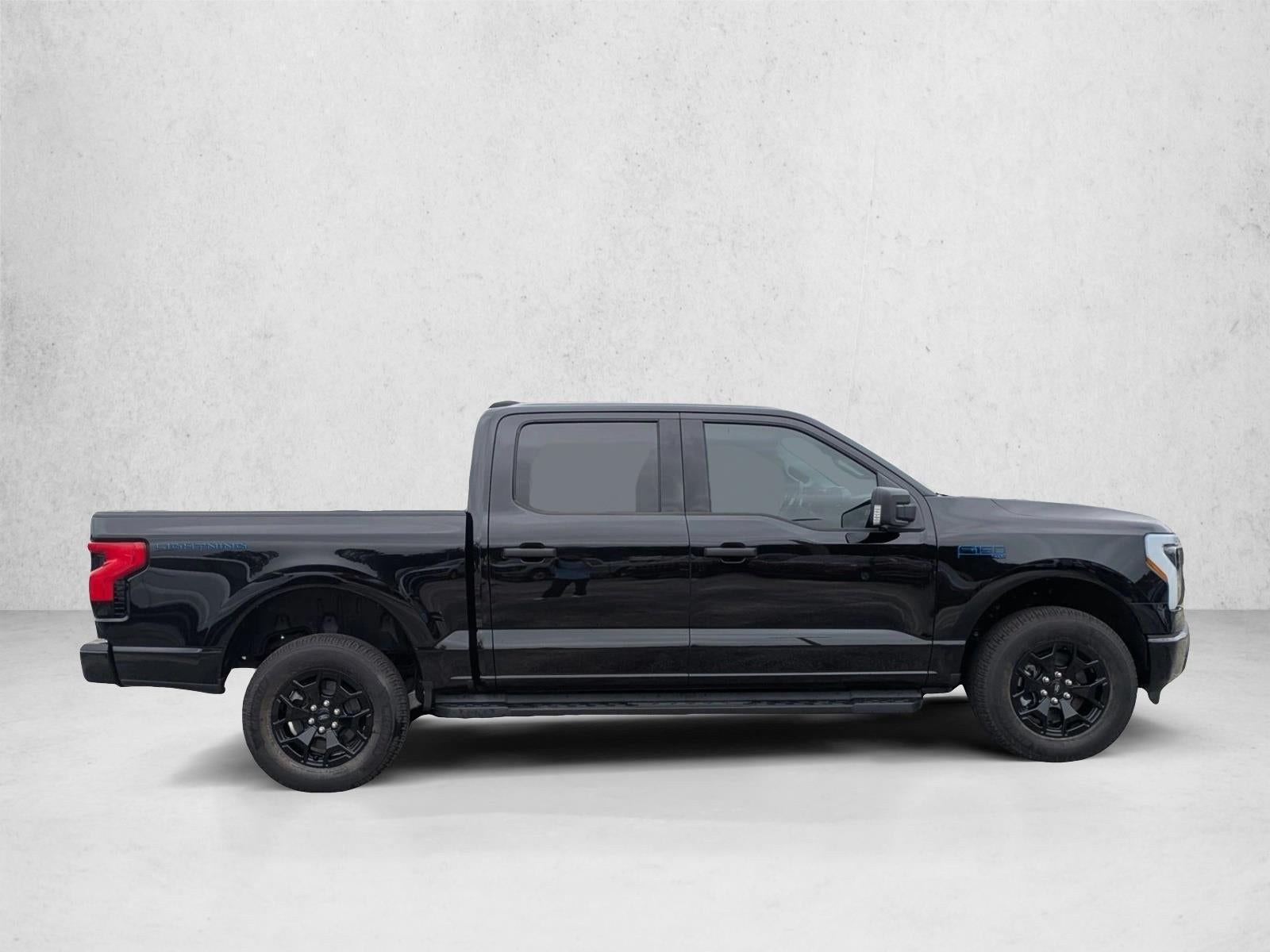 2025 Ford F-150 Lightning XLT 4WD SuperCrew 5.5' Box
