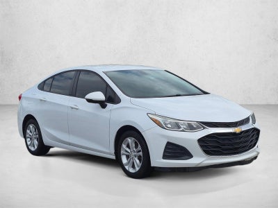 2019 Chevrolet Cruze Sedan LS