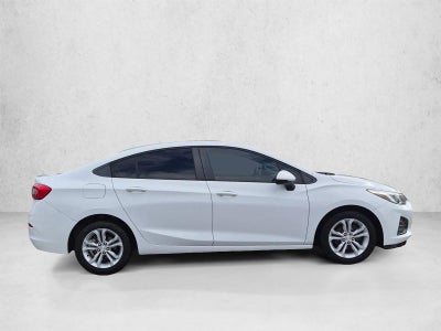 2019 Chevrolet Cruze Sedan LS