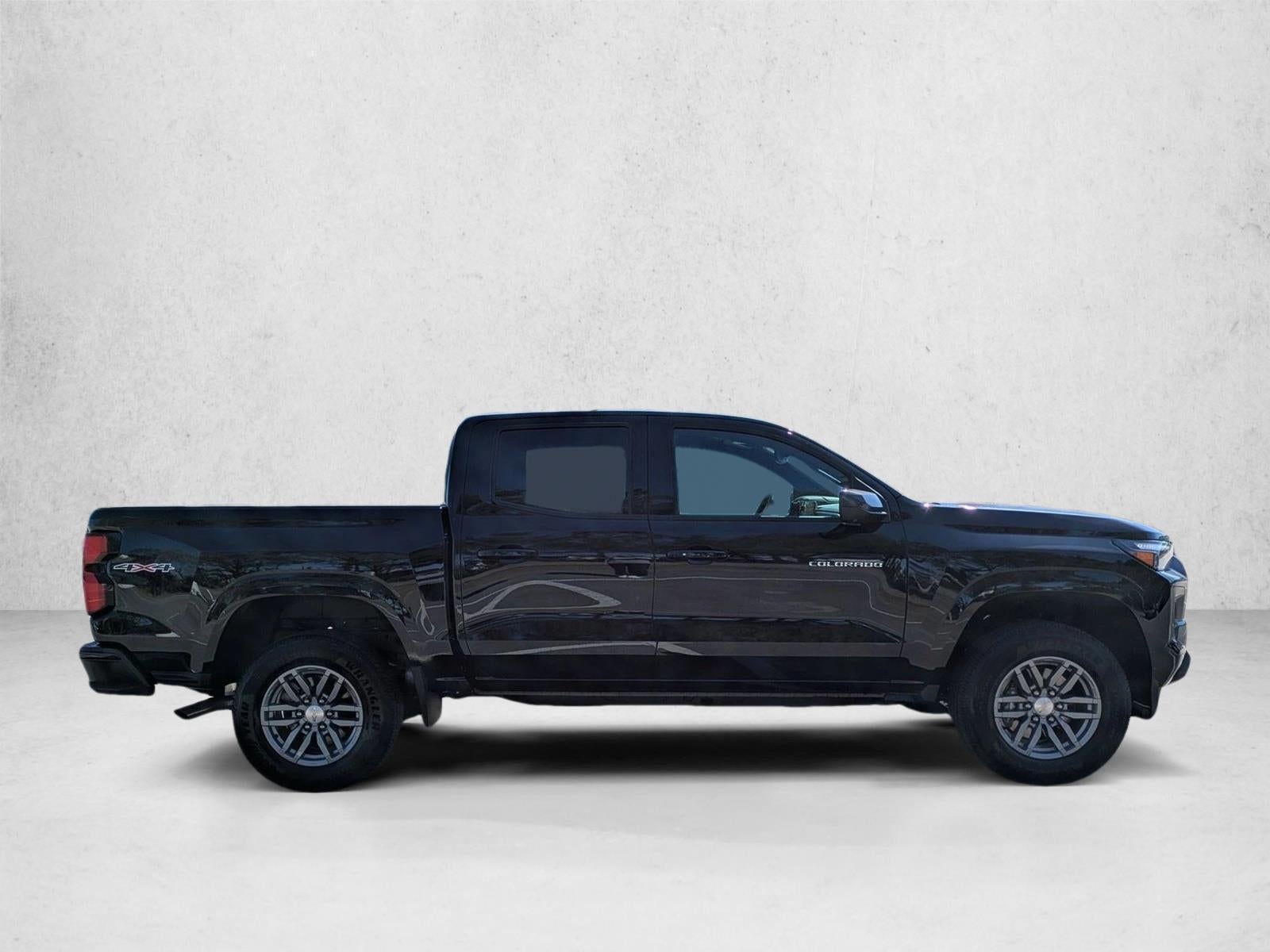 2025 Chevrolet Colorado Crew Cab Short Box 4-Wheel Drive LT