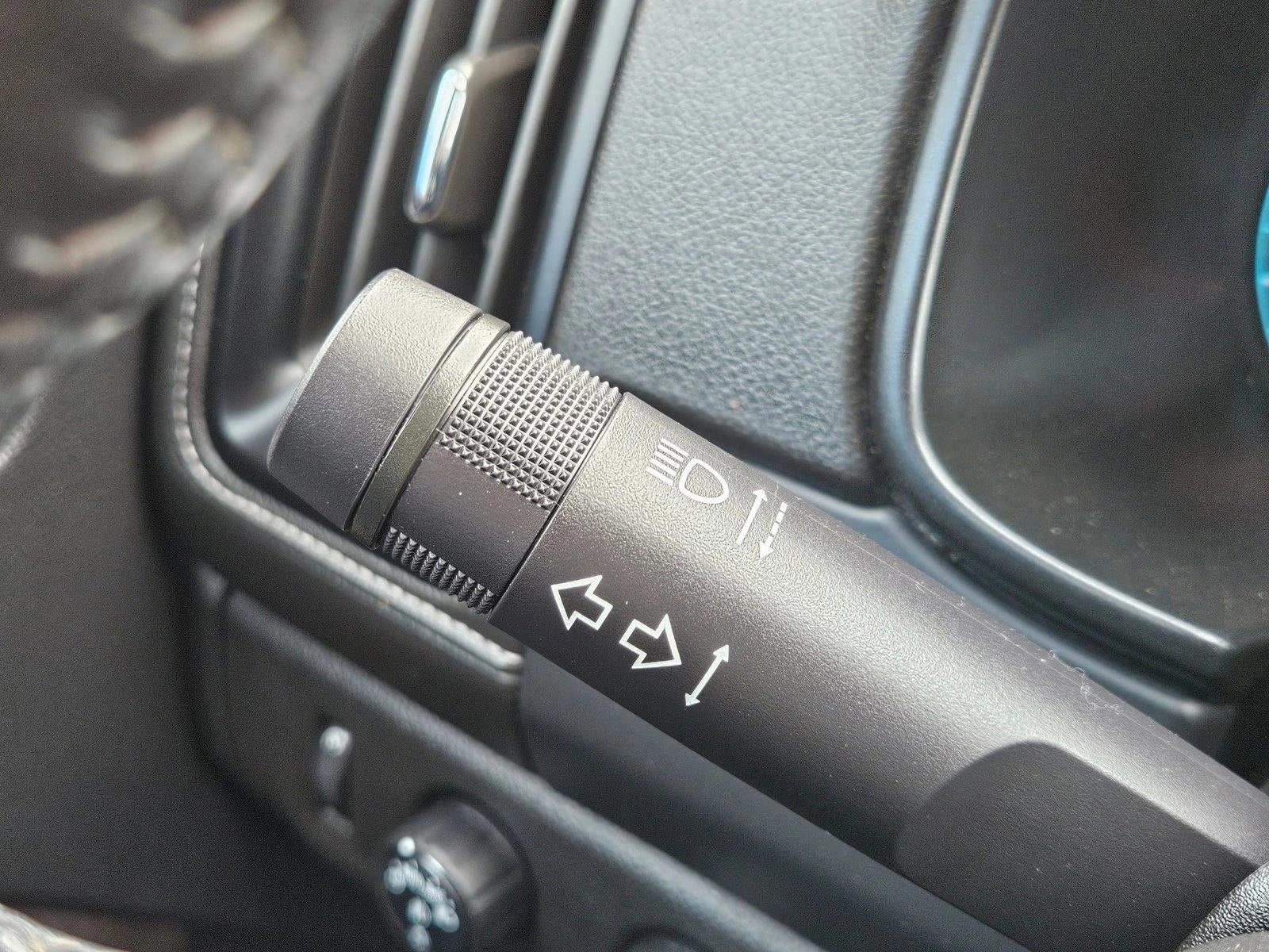 2020 GMC Canyon Crew Cab Short Box 4-Wheel Drive SLT