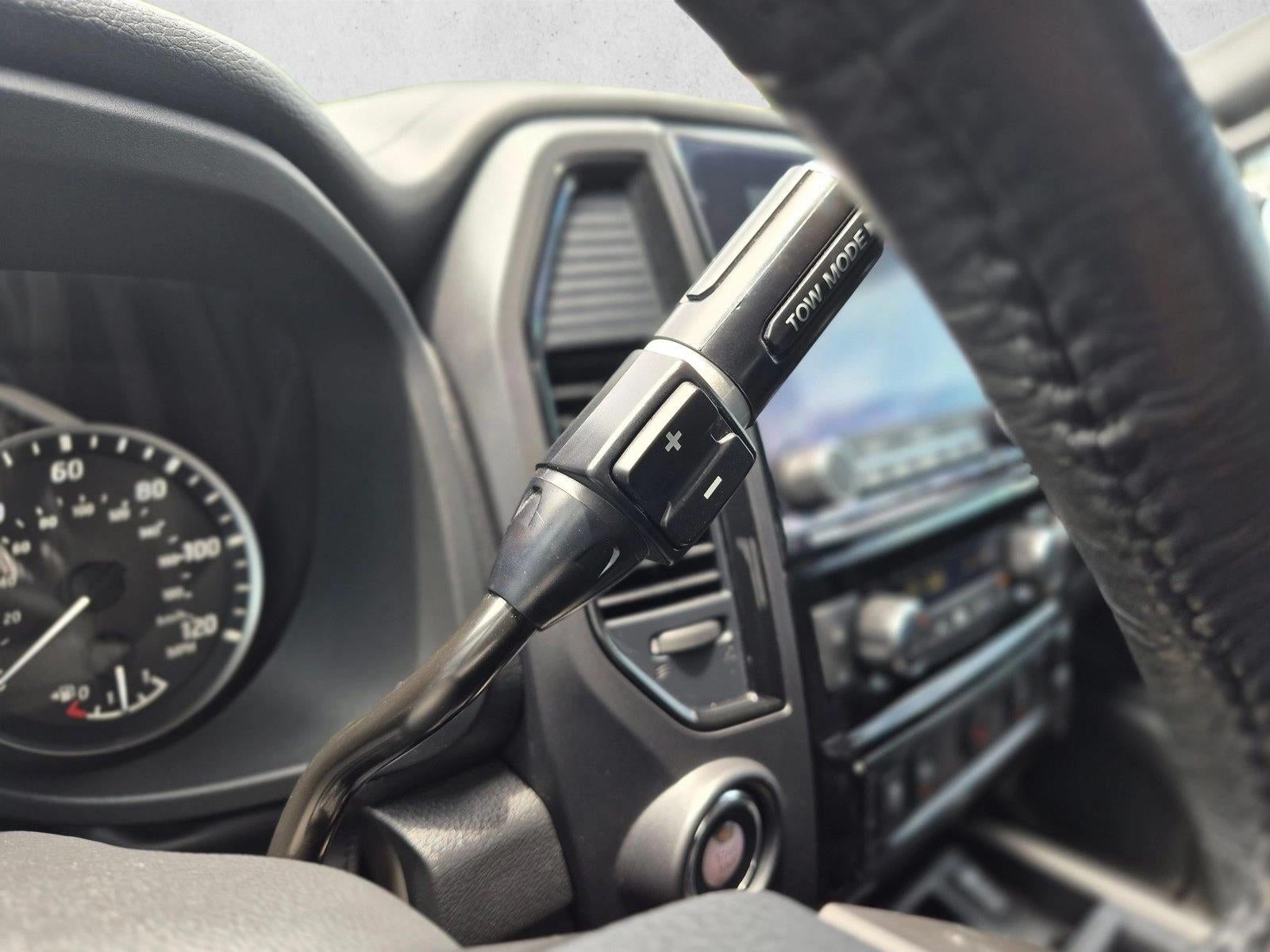2024 Nissan Titan 4x2 Crew Cab SV