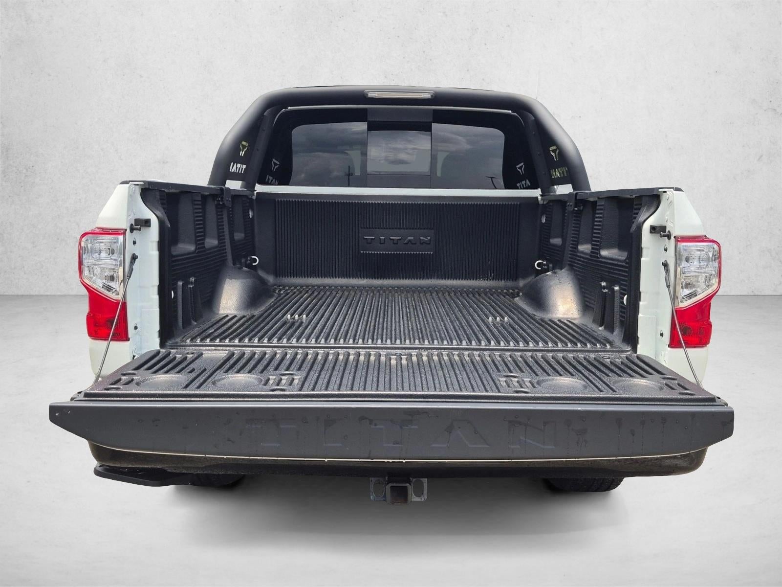 2024 Nissan Titan 4x2 Crew Cab SV