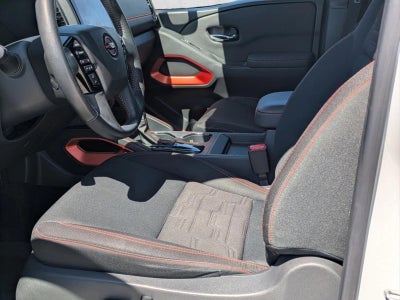 2022 Nissan Frontier Crew Cab 4x4 PRO-4X Auto