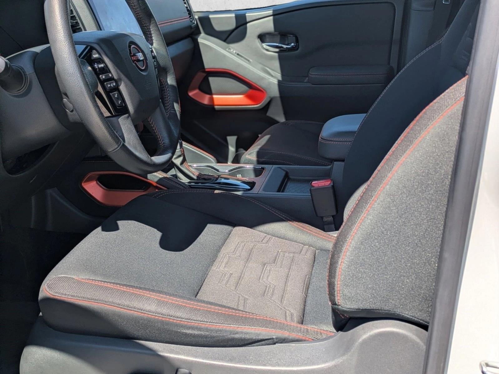 2022 Nissan Frontier Crew Cab 4x4 PRO-4X Auto