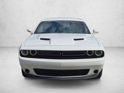 2020 Dodge Challenger SXT RWD