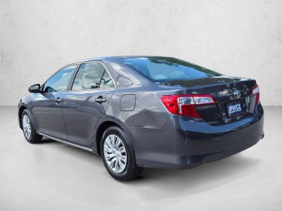 2012 Toyota Camry 4dr Sdn I4 Auto LE (Natl)