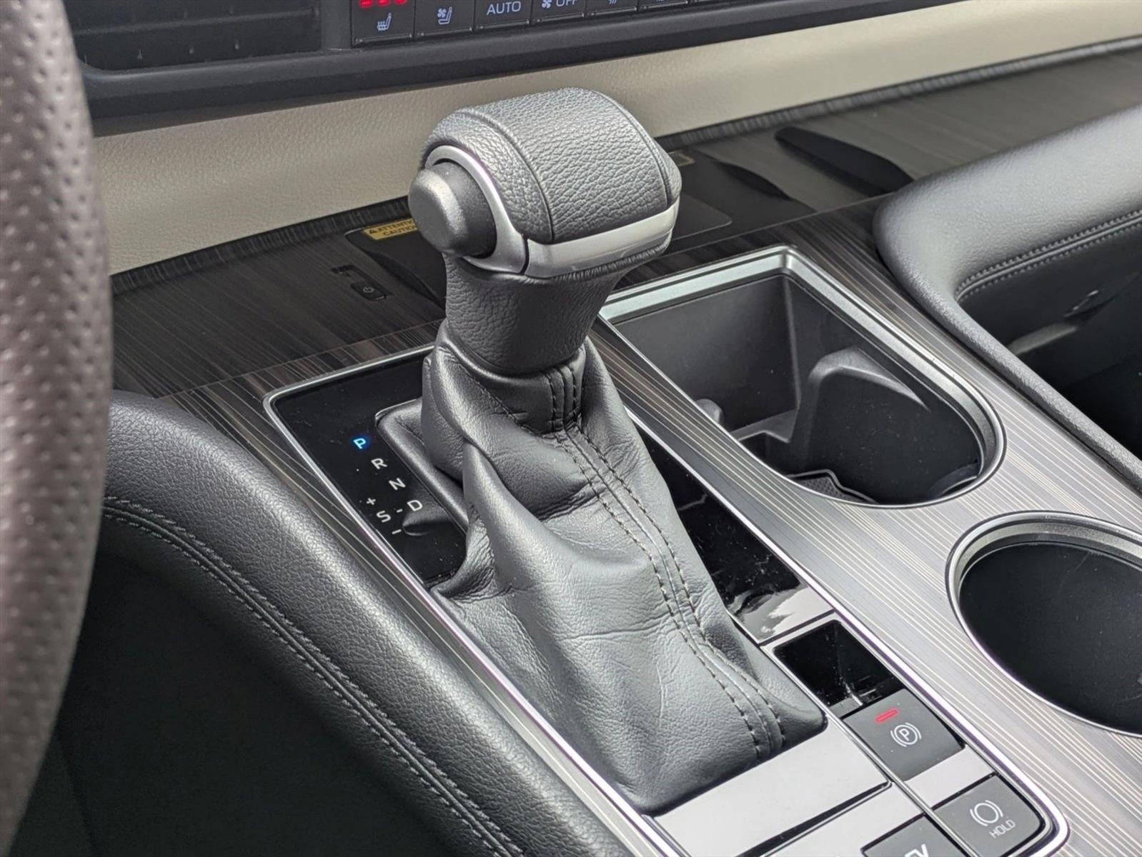 2021 Toyota Sienna Platinum FWD 7-Passenger (Natl)