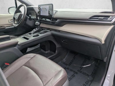 2021 Toyota Sienna Platinum FWD 7-Passenger (Natl)