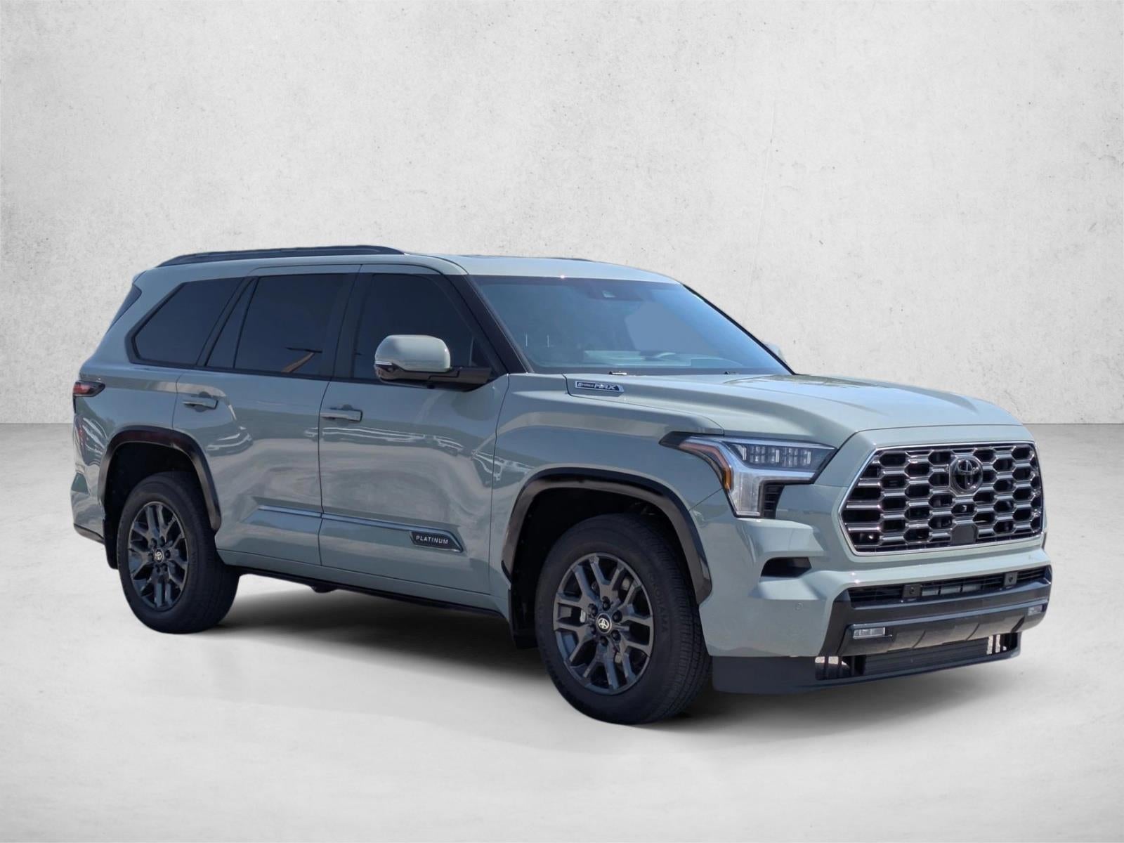 2026 Toyota Sequoia Platinum 4WD (Natl)