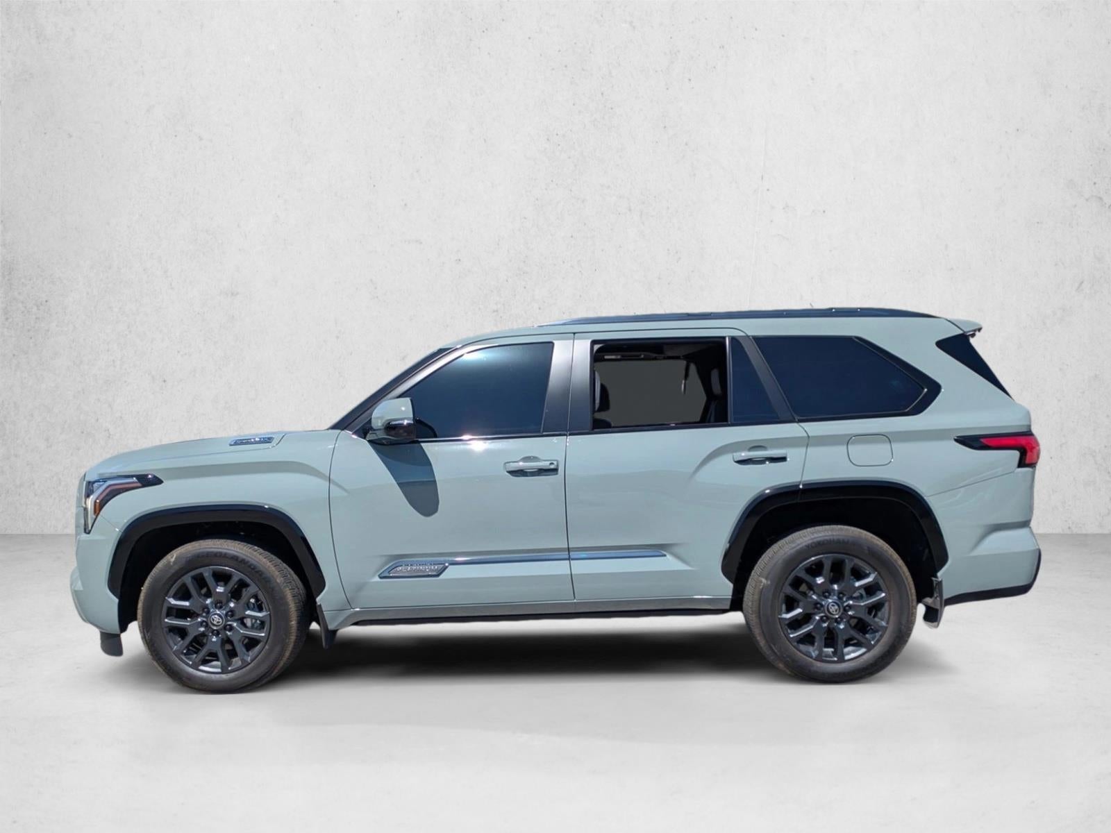 2026 Toyota Sequoia Platinum 4WD (Natl)