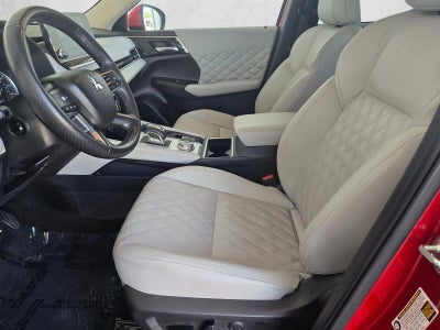 2022 Mitsubishi Outlander SEL FWD