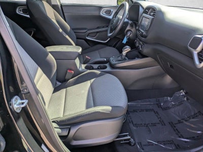 2020 Kia Soul LX IVT