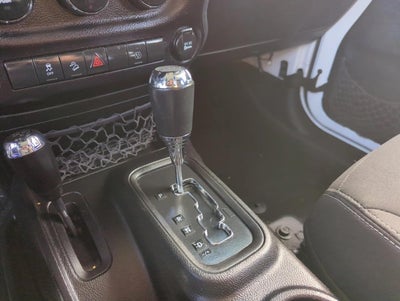 2015 Jeep Wrangler Unlimited 4WD 4dr Sahara